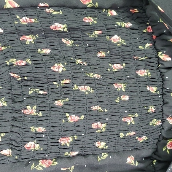 Disney Princess Womens Rosebud & Polkadot Print Bell Sleeve Romper Size L - Picture 10 of 16